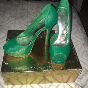 Size 71/2 Brash faux snake skin peep toes